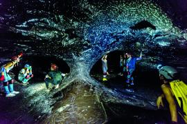 Sortie découverte des tunnels de lave à La Réunion © Sébastien Conejero - Parc national de La Réunion