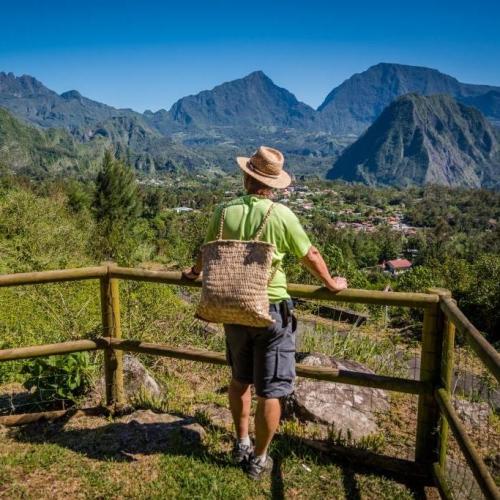 vignette_pnrun_balade_hell-bourg_sebastien_conejero-parc_national_de_la_reunion.jpg