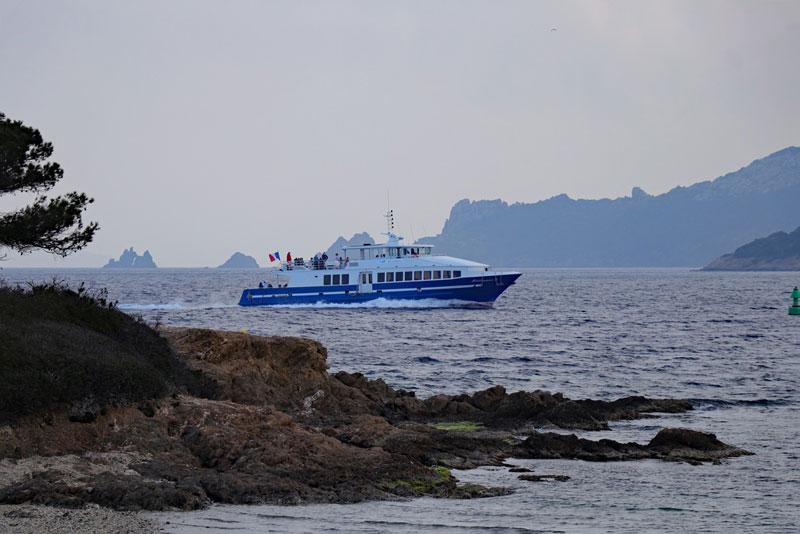 Navette à Porquerolles 