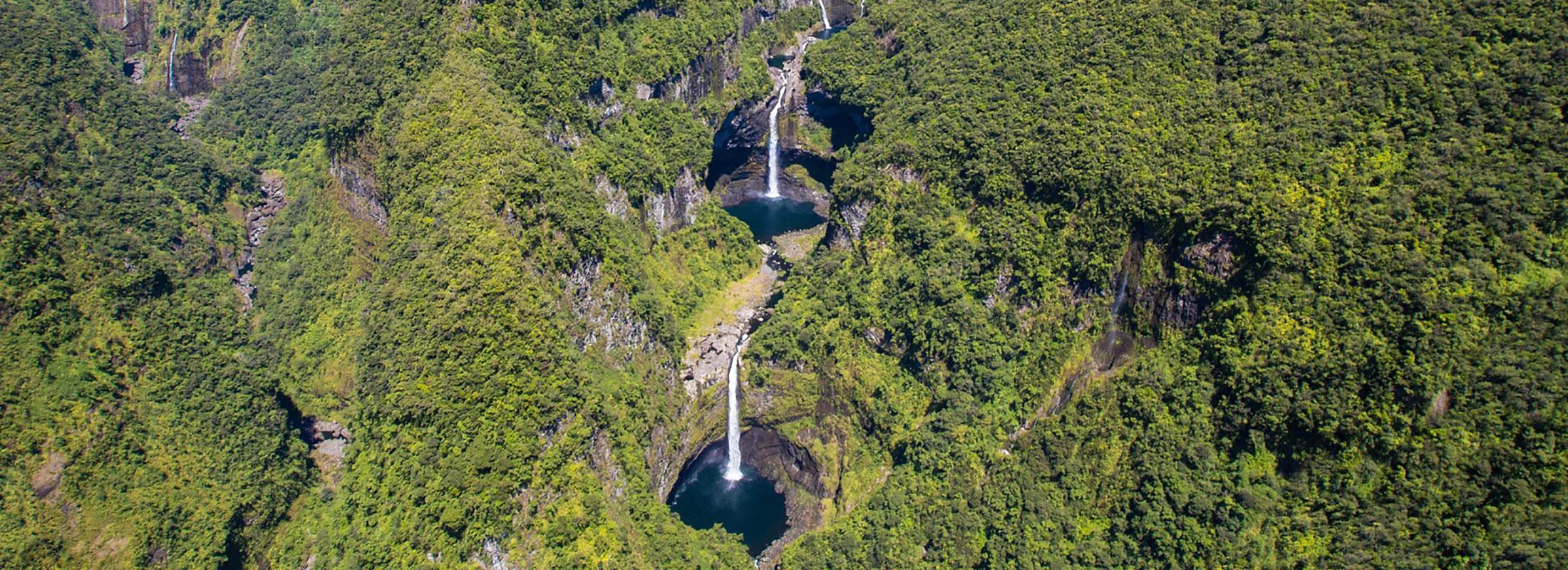 pnr-cascades-de-takamaka-c-parc-national-de-la-reunion-lionel-ghighi-v2.jpg