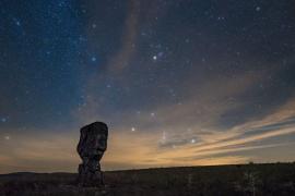 Causse Méjean, Cévennes. La constellation d'Orion se lève à l'horizon à l'est 