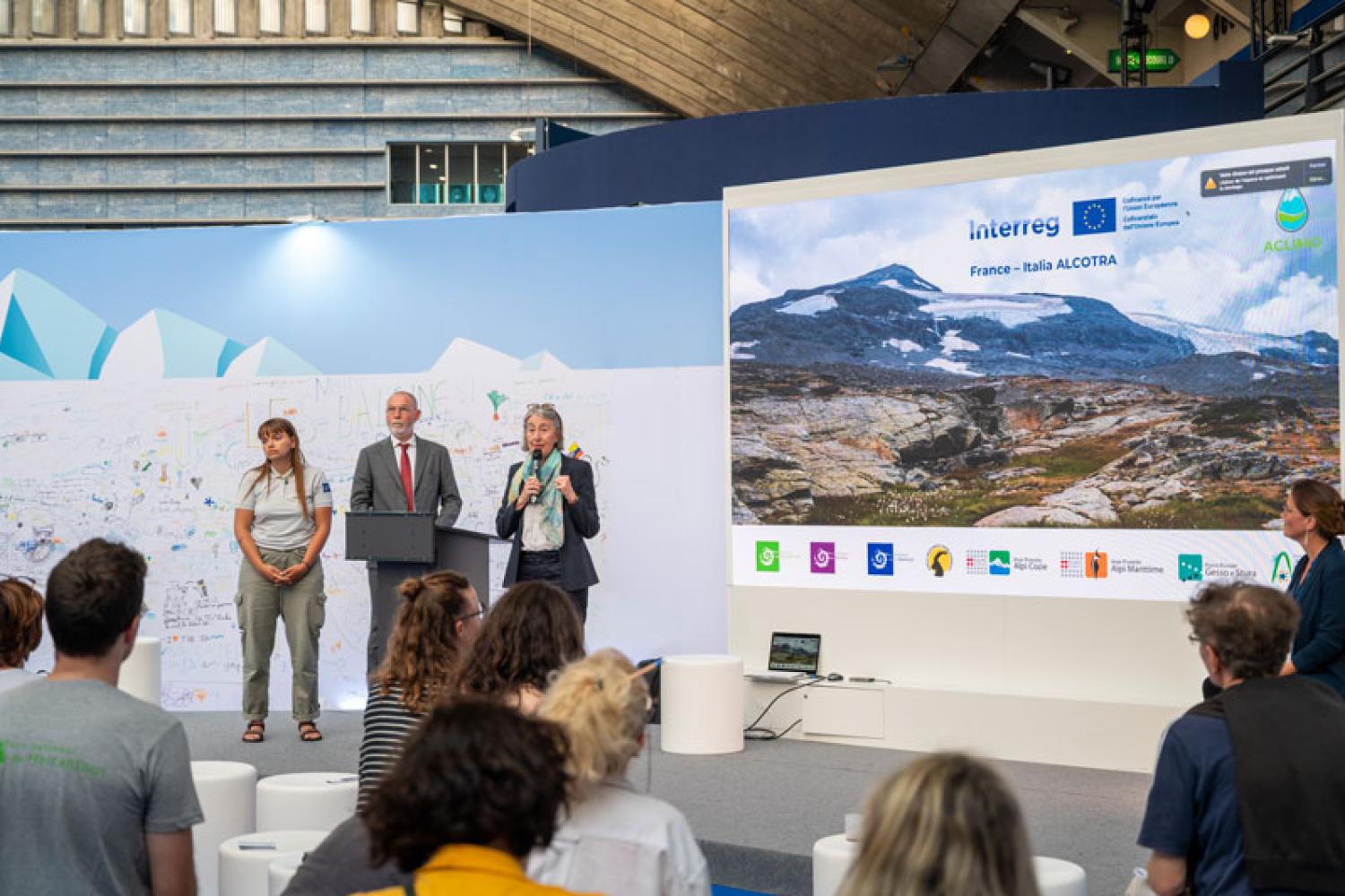 Discours à trois voix, Vanoise, Ecrins et Mercantour à la conférence "Enjeux de protection des glaciers et écosystèmes post et péri-glaciaires"