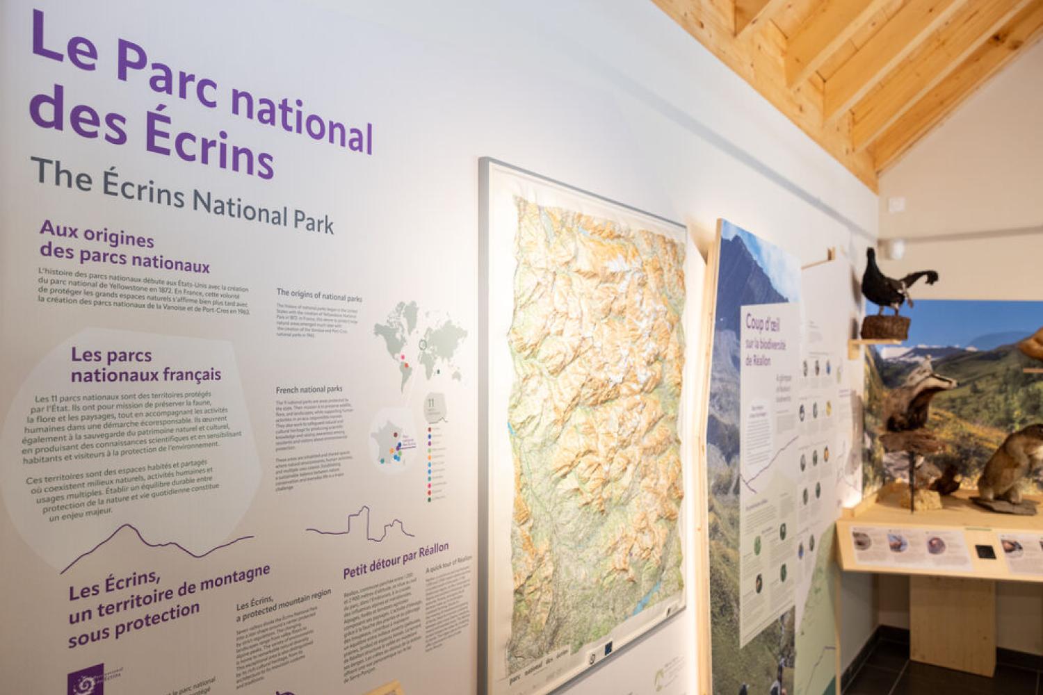 Scénographie de la base nature de l'Iscle © Olivier Sabatier - Parc national des Ecrins