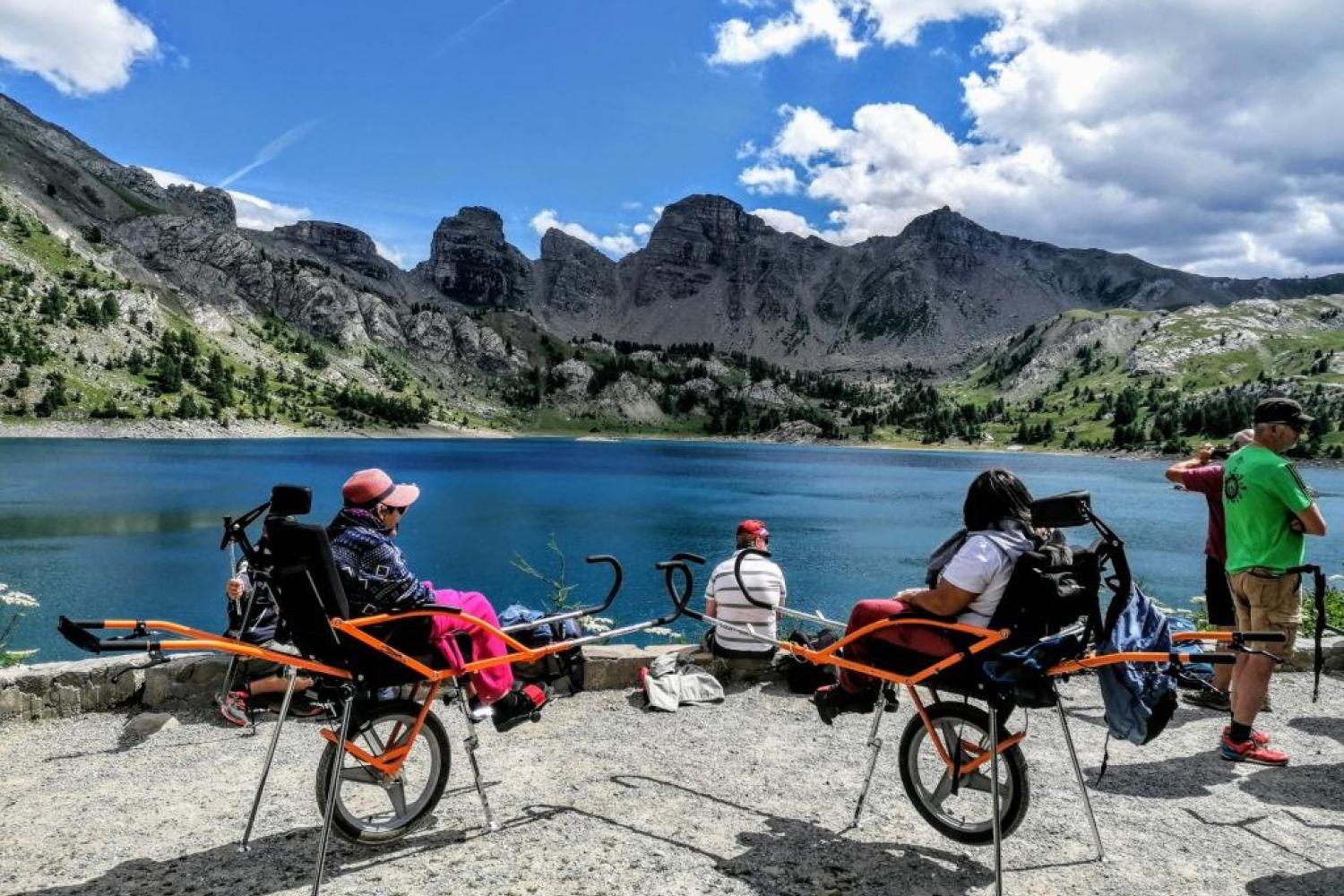 bd_pnm_sortie_en_joelette_au_lac_dallos_au_parc_national_du_mercantour_c_christine_ray-anezin.jpg